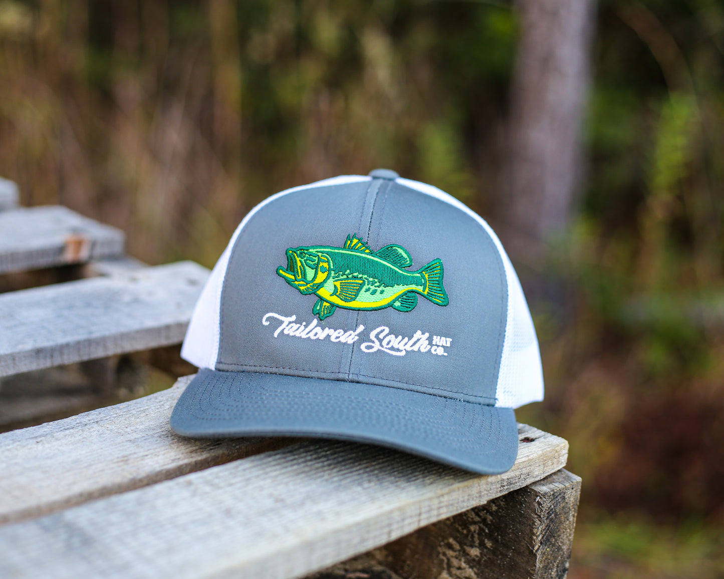 TS111 - Bass - Snapback